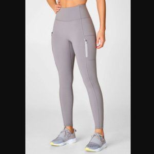 NWOT Fabletics Trinity Utility Legging XXS